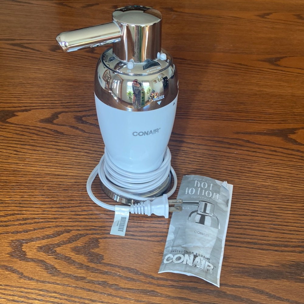 CONAIR HOT LOTION DISPENSER